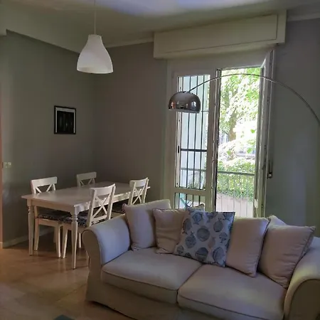 Apartament La Casa Bianca Parma